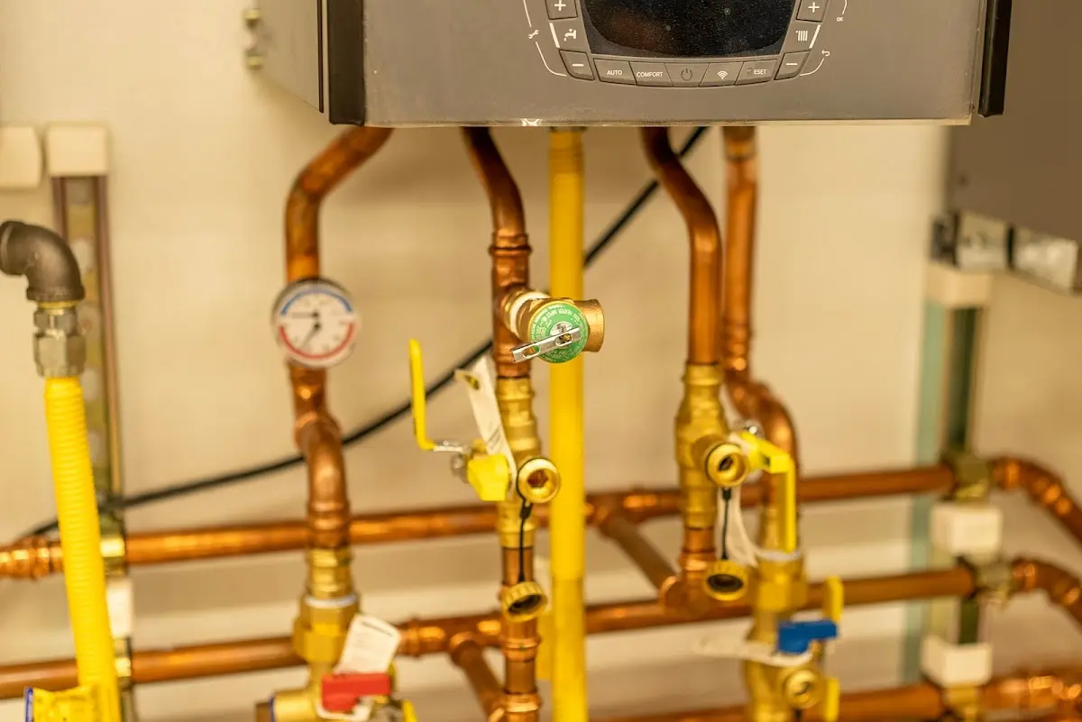 Licensed technician providing Sewer Cleanout for a homeowner in Poestenkill